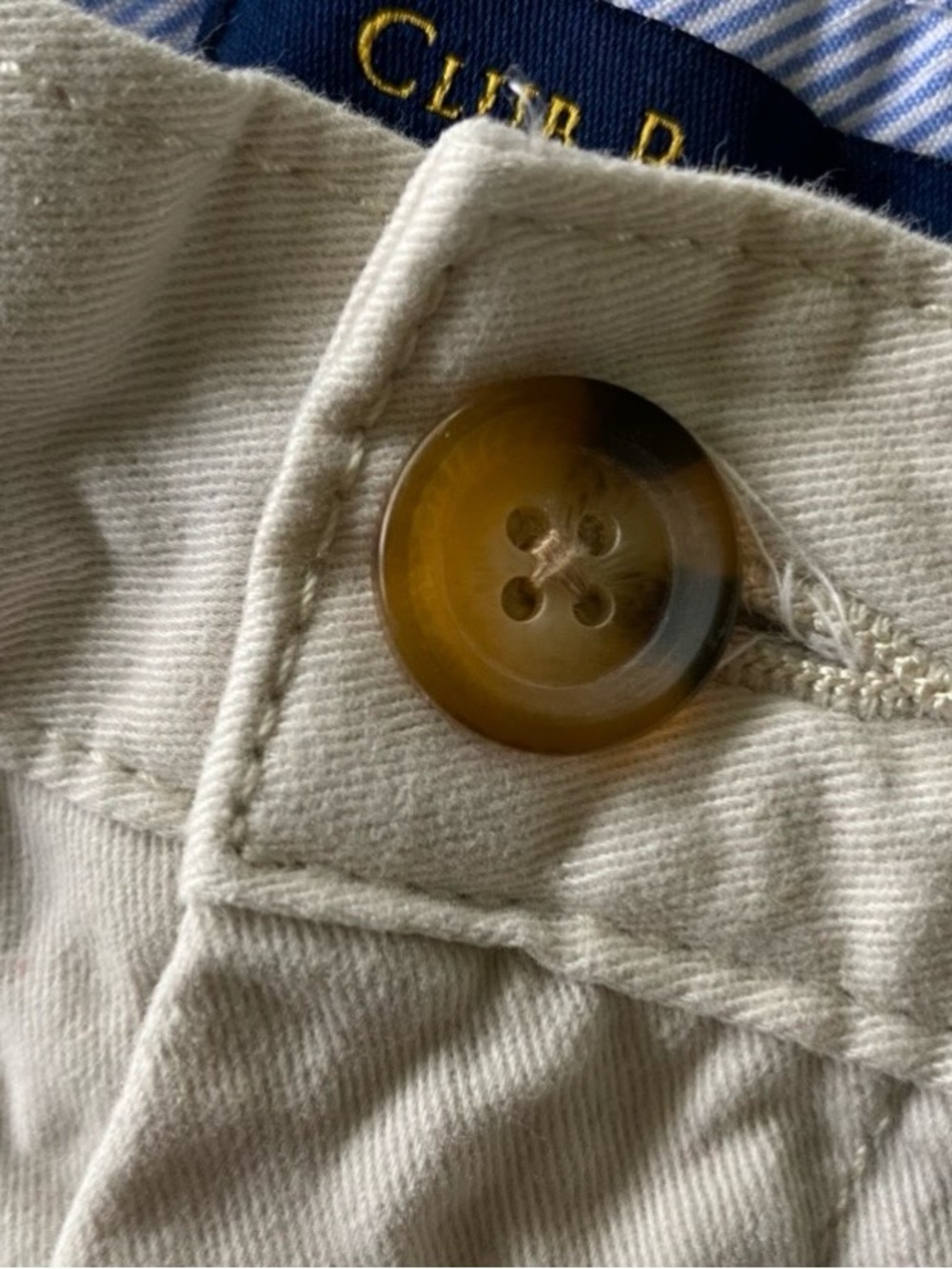 Club Room Mens Beige Cream 100% Cotton Shorts Size 34 Chino Golf Casual - Picture 2 of 7